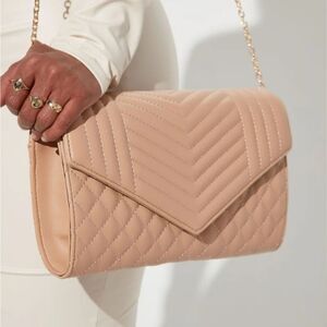 🆕️👜FASHION NOVA Long Time Coming Handbag - Nude